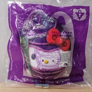 McDonald's Happy Meal Yu-Gi-Oh! Dark Magician X Hello Kitty - NRFP